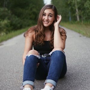 Meet your Posher, Jocelyne